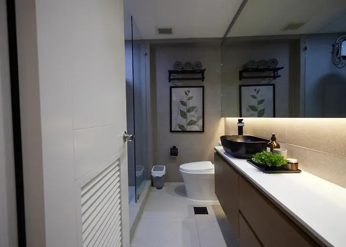 Spacious 2 Bedroom Unit Near Pasig & Bgc 公寓