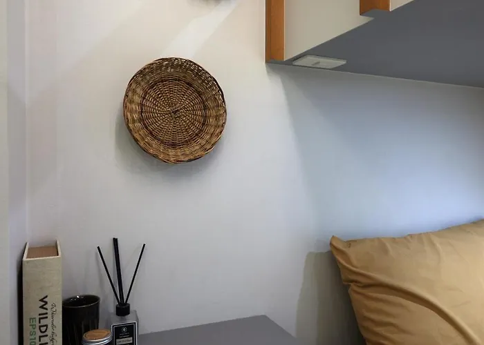 Spacious 2 Bedroom Unit Near Pasig & Bgc *