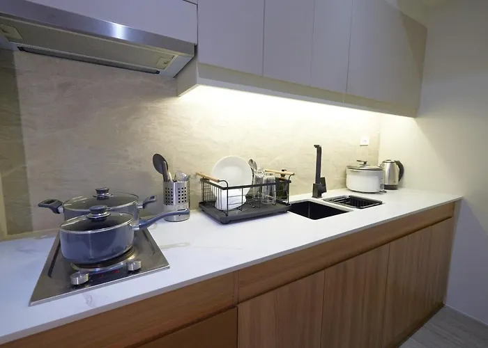 Spacious 2 Bedroom Unit Near Pasig & Bgc