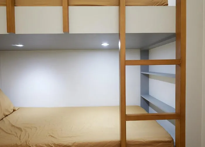 Spacious 2 Bedroom Unit Near Pasig & Bgc *